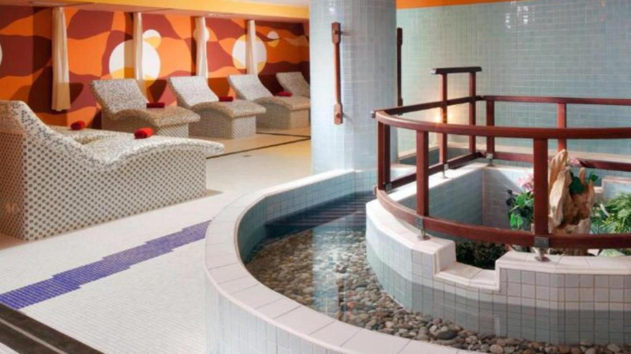 Apartmany Wellness 프라임부르크 외부 사진